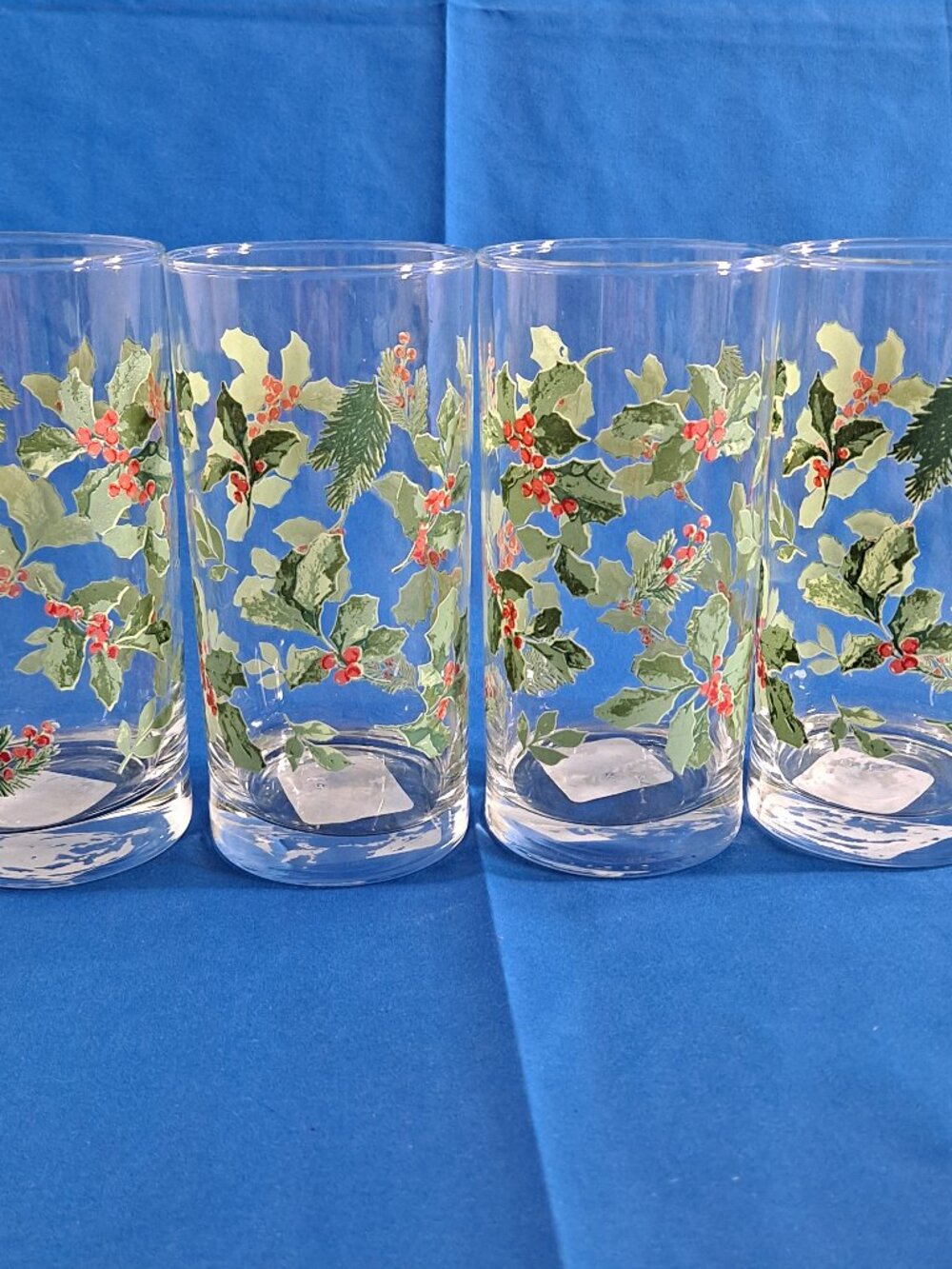 Set 4 Royal Norfolk HOLLY BERRY GLASSES Christmas Tumblers 16 oz Drink